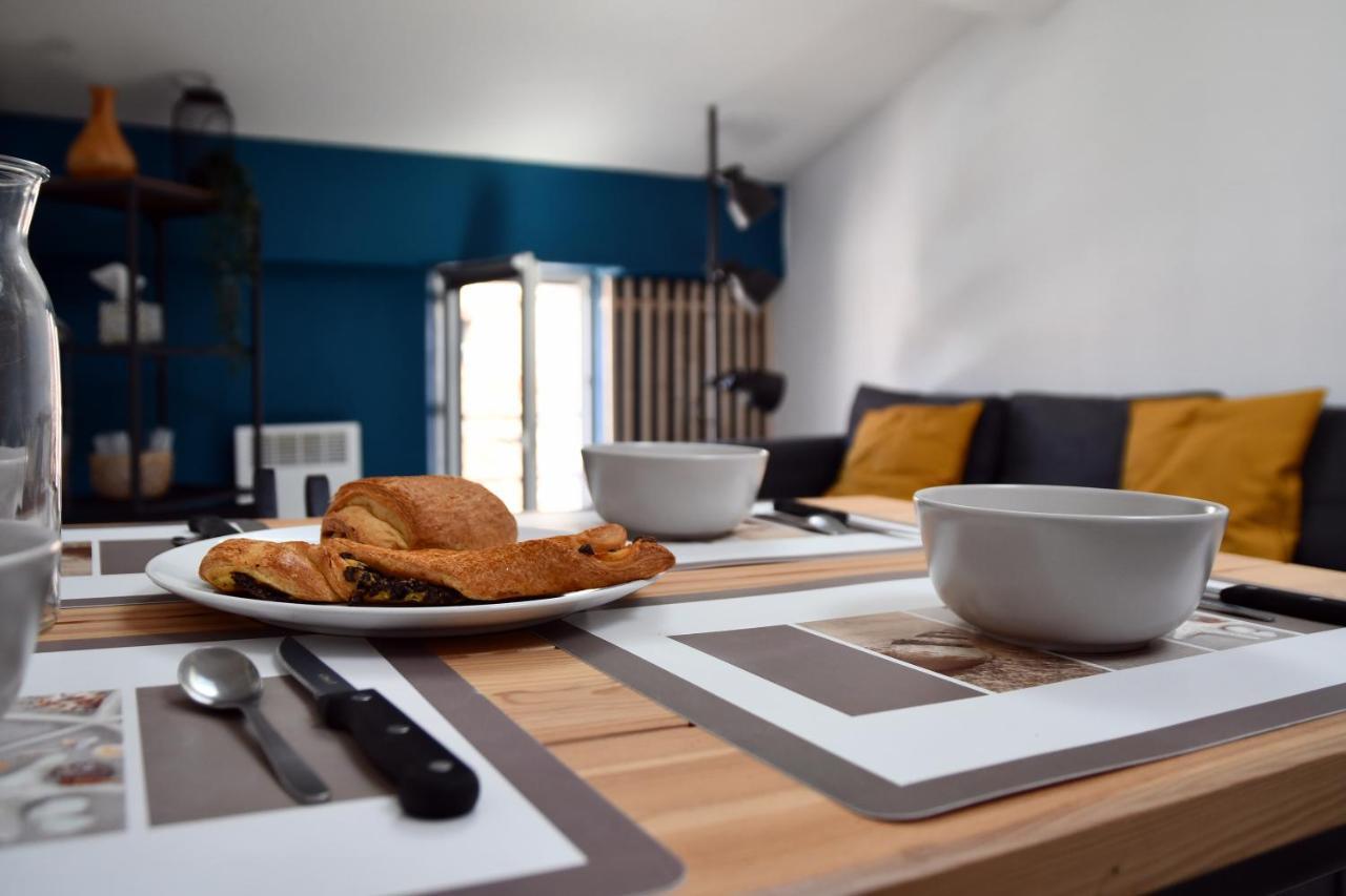Appartement "Sacha" Au Calme En Hypercentre De Revel ルヴェル エクステリア 写真